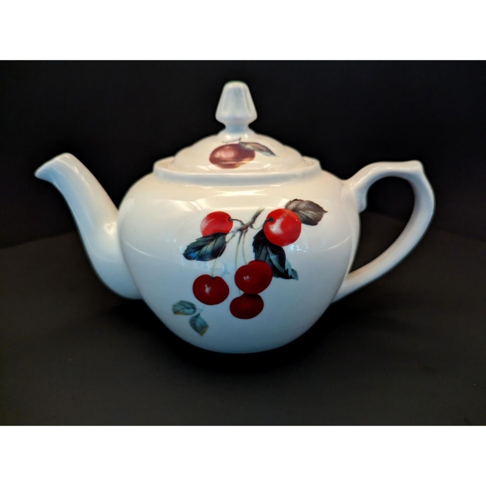 BIA Cordon Bleu Vintage Teapot with Fruit Designs